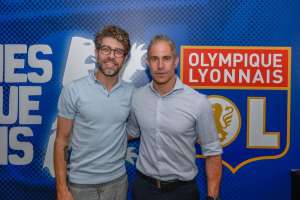 Cotado como sucessor de Carille, técnico ex-Lyon recusou Corinthians em 2016