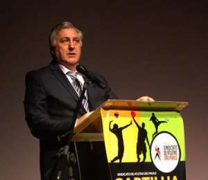 Sindicato de SP vai à Justiça e EA Sports indenizará mais de 1.500 atletas