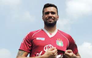 Copa Paulista: Goleiro do São Caetano credita marcas defensivas ao elenco