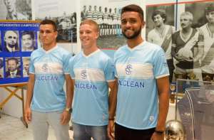 Paulista A2: Em aniversário, Taubaté homenageia ídolos e lança uniforme comemorativo