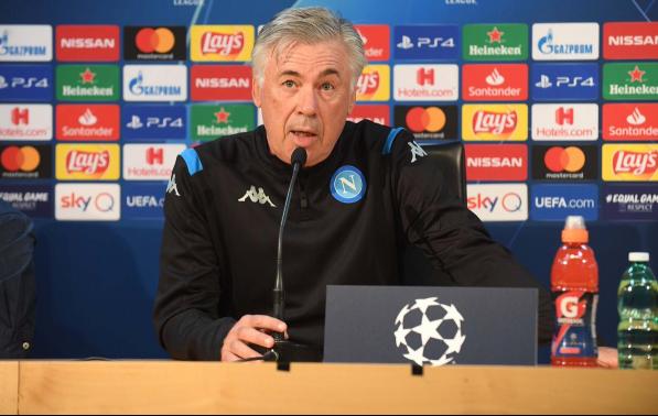 Má fase faz presidente do Napoli impor concentração ao time; Ancelotti discorda