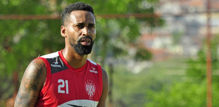 Paulista A3: Noroeste confirma ex-zagueiro do rival Marília e de Paysandu e Vila Nova