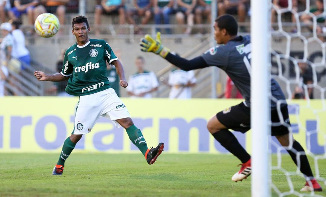 Craque do Sub-17, Veron quase foi vaqueiro e pode render R$ 266 mi ao Palmeiras