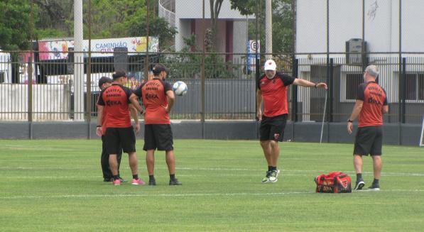 Série B: Na Grande São Paulo, Oeste desafia tabu contra o Botafogo-SP