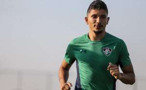 Volante aponta Flu 'fechado' com Marcão e não se abala com divergência na diretoria