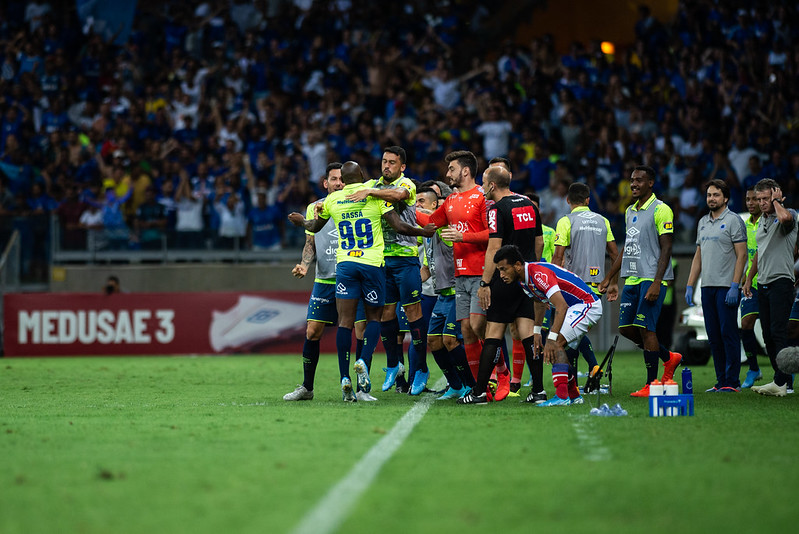 Cruzeiro busca superar rotina de empates no duelo contra o Athletico-PR