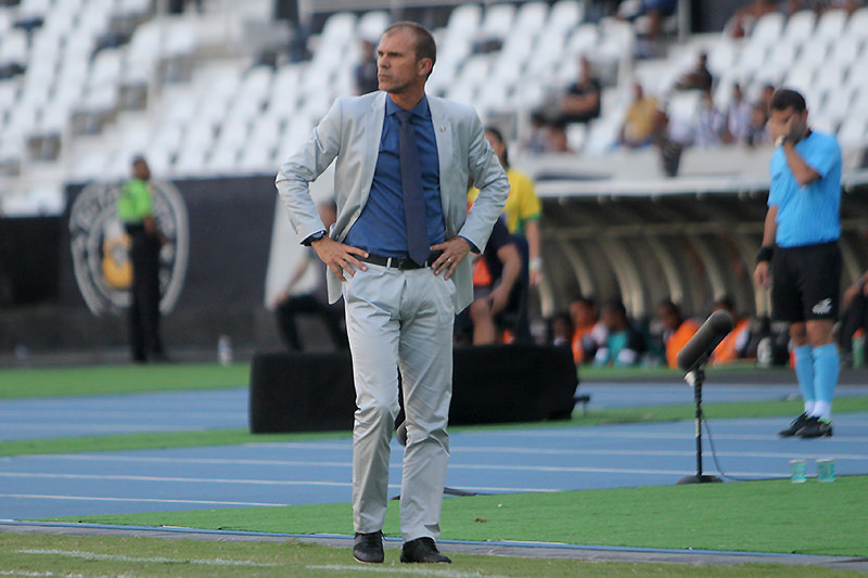 Milton Mendes fala em justiça e se revolta: “Minha família está sofrendo”