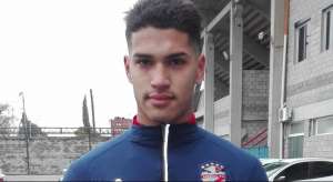 Jogador argentino perde visão de um olho após ser atingido por bala de borracha