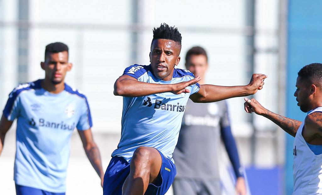 Renato Gaúcho fecha treino, mas Grêmio deve ter Geromel, Kannemann e Alisson