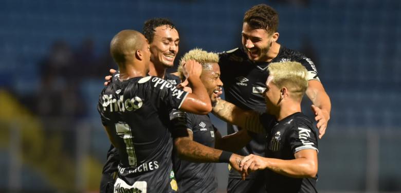 Avaí 1 x 2 Santos – Peixe vence e segue firme na terceira colocação do Brasileirão