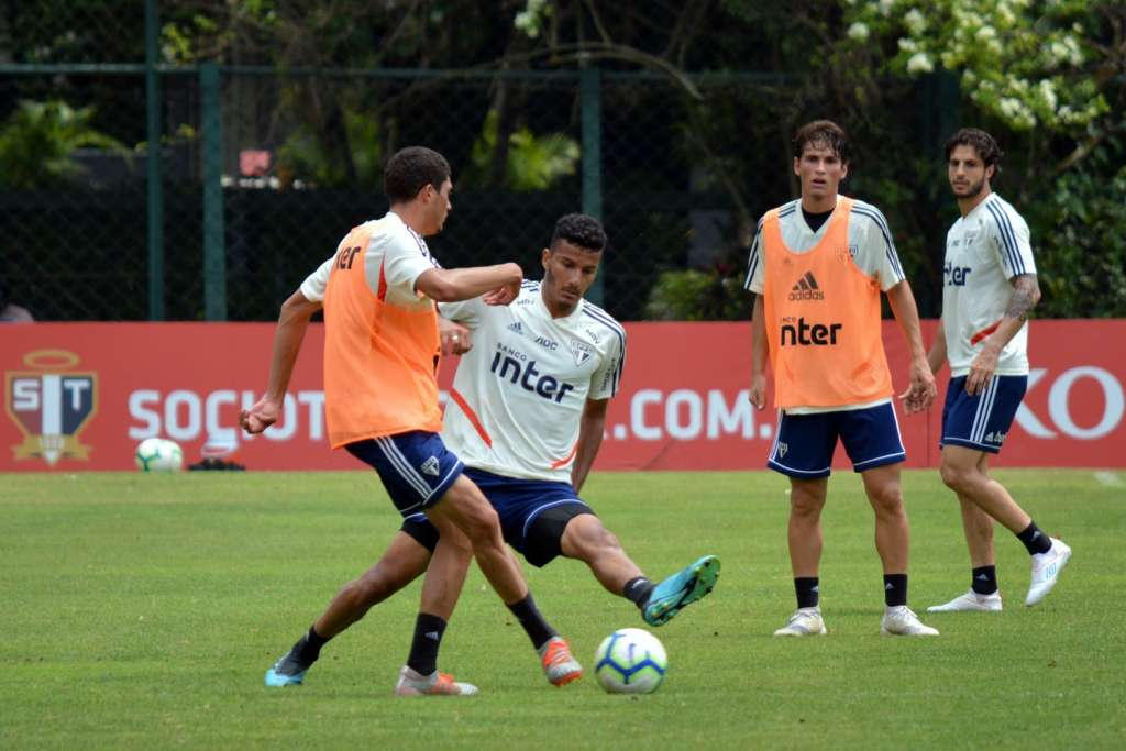 Três vitórias em quatro jogos: São Paulo vive alta no Brasileiro - Rubens Chiri / saopaulofc.net