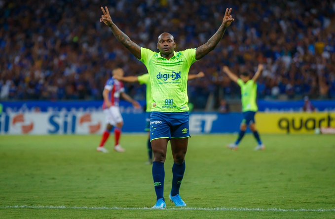 Cruzeiro confirma 4 setores do Mineirão com ingressos esgotados para o clássico