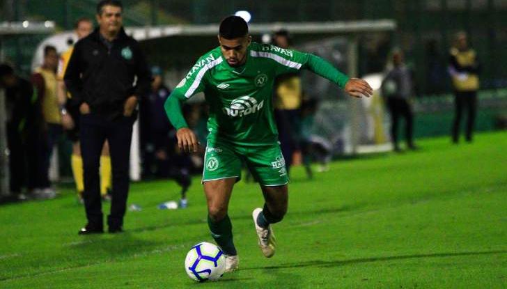 Pernambucano: Náutico tenta retorno de lateral ex-Chape e deve renovar com campeões