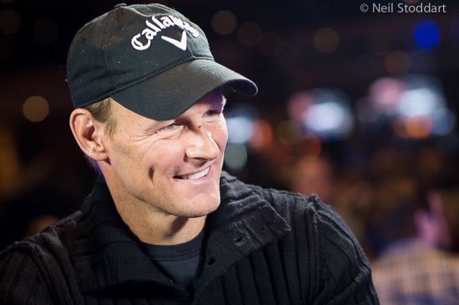 Teddy Sheringham encontrou no poker a competitividade que precisava após abandonar o futebol.