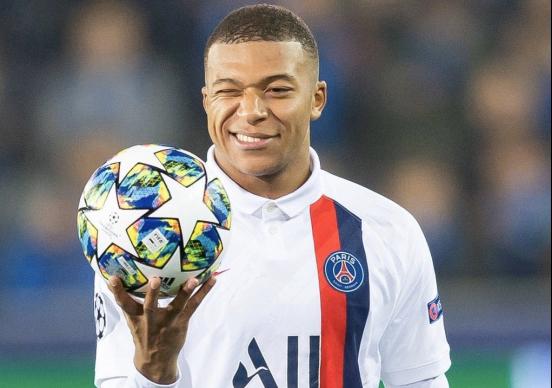 Zidane se defende após críticas de Leonardo: ‘Só disse o que deseja Mbappé’