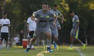 Com desfalques, Vasco tenta acabar com jejum no Brasileirão contra o CSA