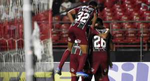 Após vitória, vice do Fluminense muda discurso e elogia o trabalho de Marcão