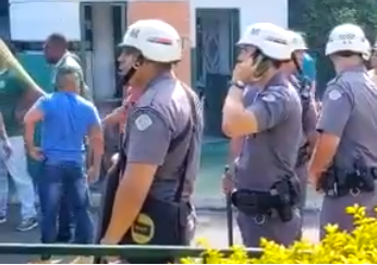 Torcedores do Guarani e PM protagonizam confusão antes do Dérbi 195