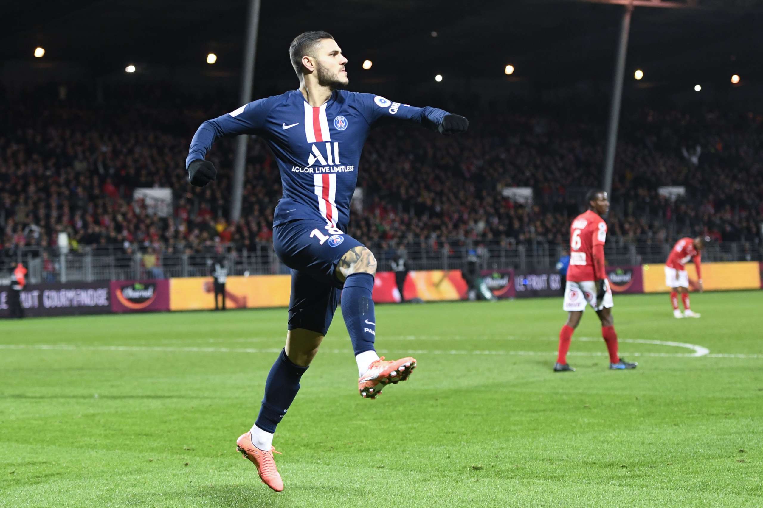 FRANCÊS: Desfalcado, PSG vence fora de casa e amplia vantagem na competição