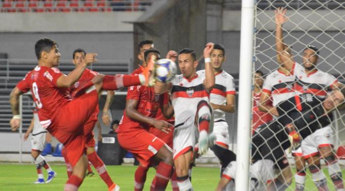 CRB ganhou do Atlético-GO e ainda sonha