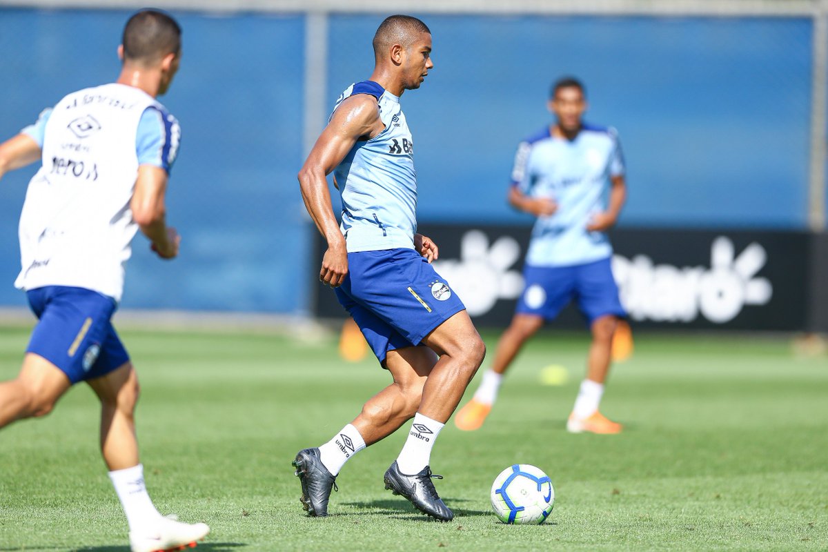 Contra a Chapecoense, Grêmio mira 5ª vitória seguida para se manter no G4