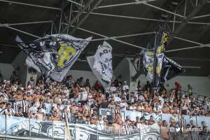 Torcedores de Atlético-MG e Cruzeiro transformam Mineirão em praça de guerra. VÍDEO!