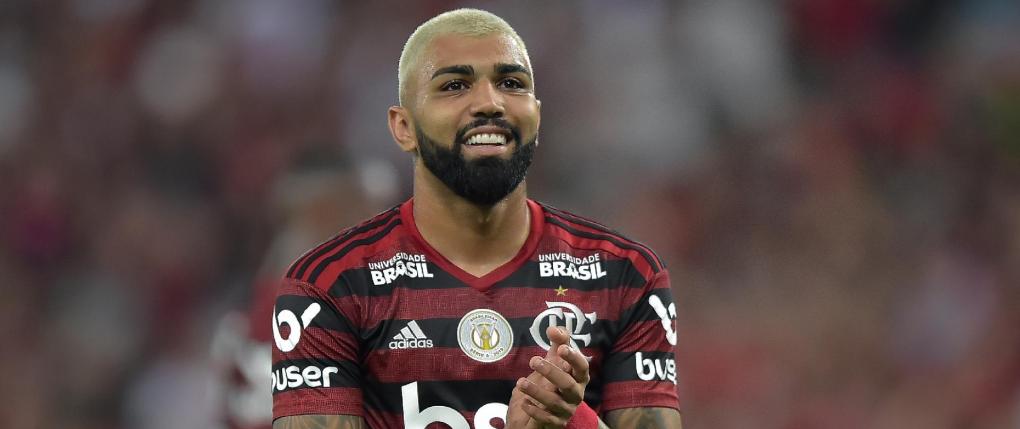 Jogadores do Flamengo comemoram virada, mas evitam falar em título brasileiro