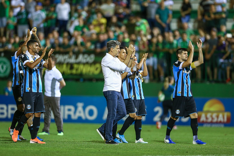 Embalado por cinco vitórias seguidas, Grêmio prevê ‘jogo especial’ contra o Flamengo
