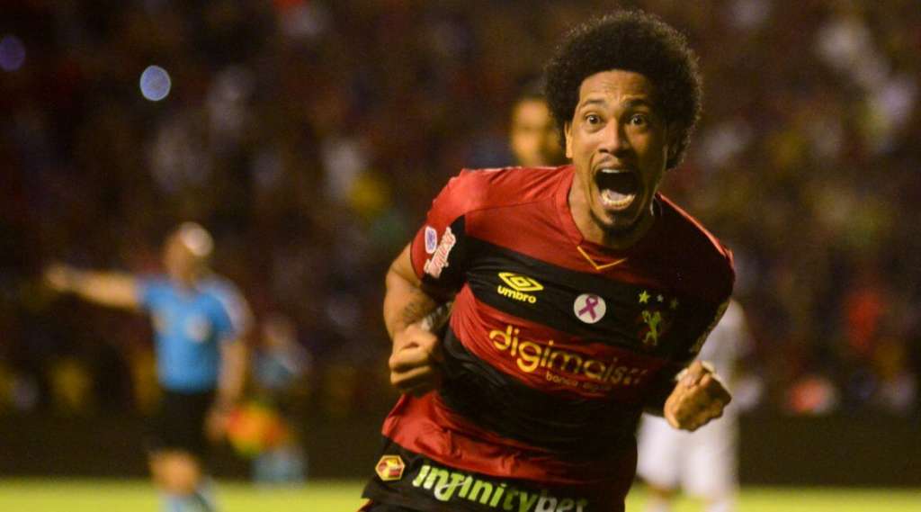 Hernane Brocador não joga mais em 2020 (Foto: Site Oficial Sport)