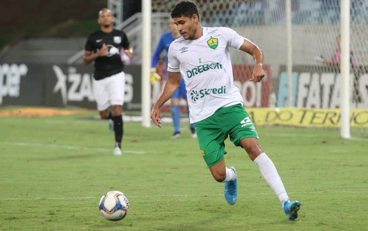 Série B: Atacante do Cuiabá tornar-se o quarto artilheiro do futebol brasileiro