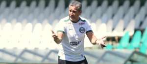 Brasil x Coritiba - Defesa do G4 em momento crucial da Série B!