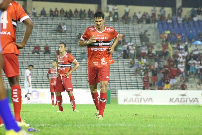 Piauiense: Altos contrata zagueiro que foi vice-campeão da Série D por rival em 2015