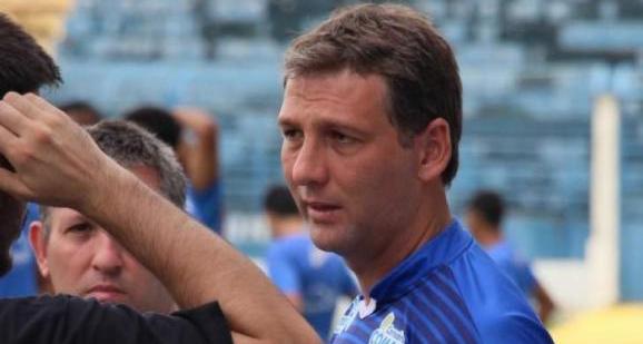 Técnico que conquistou acesso na Segundona assume time do Paulista A3