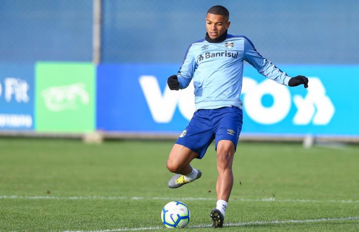 David Braz nega clima de revanche no Grêmio contra o Fla: ‘Temos outros desafios’