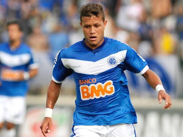 Paulista A2: Votuporanguense anuncia ex-meia de Cruzeiro e Fluminense