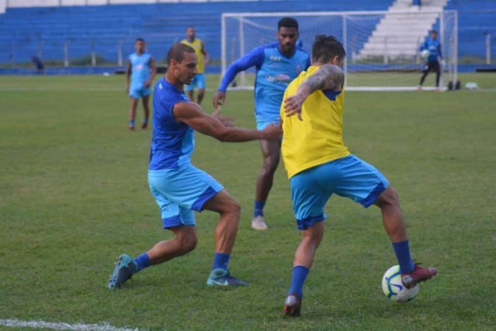 Celsinho acredita na vitória do CSA em Fortaleza