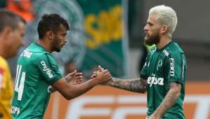 Sporting estuda gastar 10 milhões de euros para tirar meia do Palmeiras