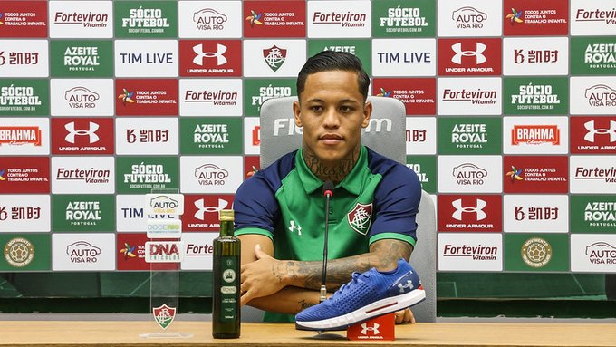 Lateral do Fluminense lamenta lesão de Muriel e diz que elenco confia em substituto