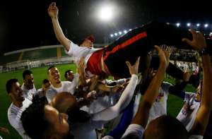 ESPECIAL: Compare as campanhas do Bragantino nos títulos pela Série B!