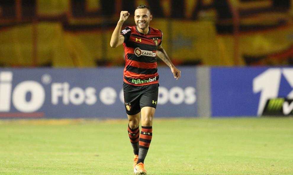 Guilherme fez grande jogo com a camisa do Sport - Aldo Carneiro