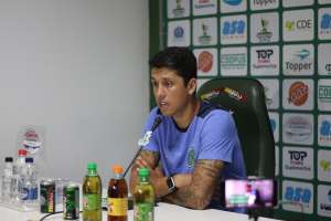 Série B: Apesar de gol sofrido no fim, Carpini valoriza empate do Guarani em Goiânia