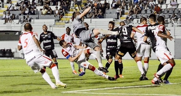 Série B: Ponte Preta perde força no Moisés Lucarelli e sucumbe na briga por acesso