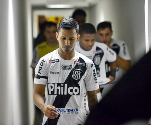 Série B: Marquinhos é absolvido por expulsão no STJD, mas desfalca Ponte em Maceió