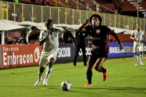 América-MG x Vitória – Coelho tenta entrar no G4, agora para ficar