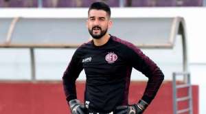 Paulista A2: Experiente goleiro deve trocar a Ferroviária pelo Taubaté