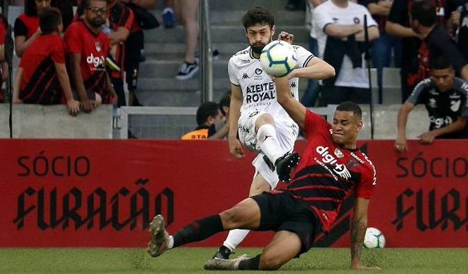 Furacão venceu com gol do jovem Tonny Anderson