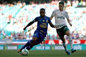 BRASILEIRÃO: Palmeiras deixa título na mão do Fla e Corinthians segue fora do G7