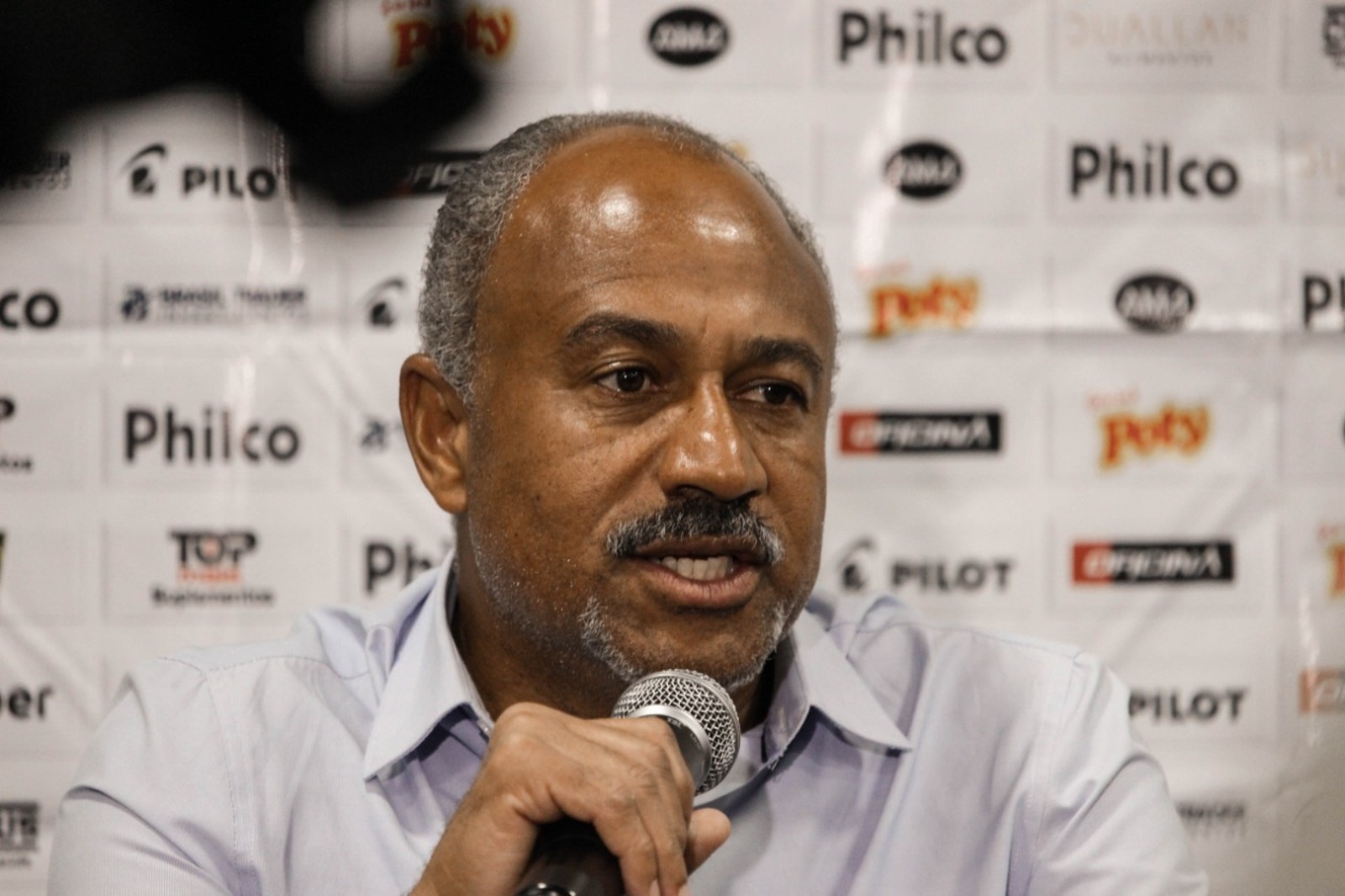 Em duas semanas, presidente da Ponte reformula categorias de base e demite seis