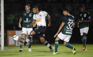 Vasco 1 x 1 Goiás - Com gol contra no fim, Trem Bala cede empate em São Januário