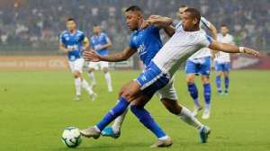 Jogadores do Cruzeiro lamentam tropeço diante do Avaí, mas pedem foco para sair do Z4